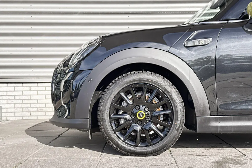 MINI Cooper 3-deurs Electric Classic 33 kWh