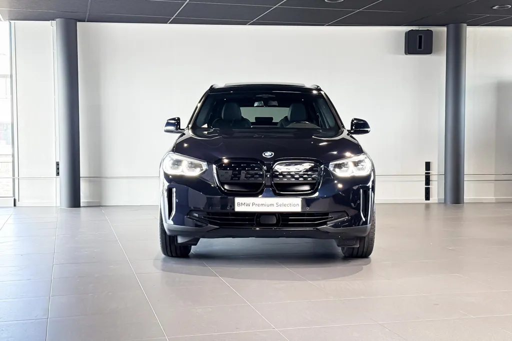 BMW iX3 High Executive 80 kWh