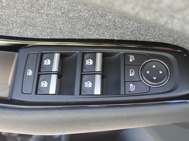 Renault Espace E-Tech full hybrid 200 techno 7p. | 7-persoons | Google navigatie | elektrische achterklep