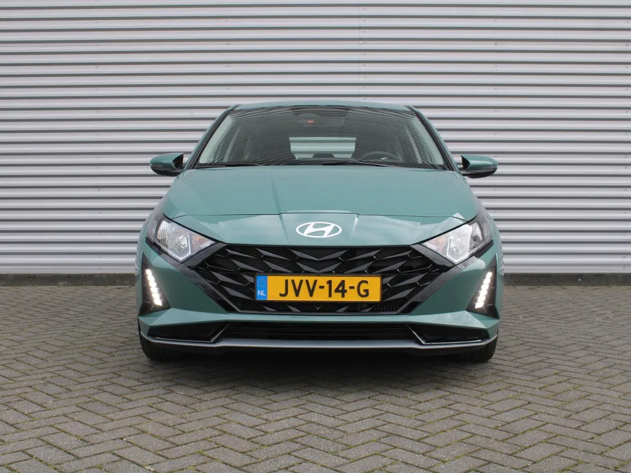 Hyundai i20 1.0 T-GDI Comfort Smart | Camera | 16' LM | Cruise | Navi | Apple Carplay/Android Auto | Dodehoek detectie | Airco | Automaat |