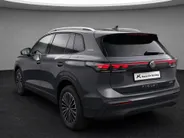 Volkswagen Tiguan 1.5eTSI/150PK Energy · Trekhaak · Stoelverwarming · Apple/Android Car Play ·  Navigatie ·  360°Camera + Parkeersensoren · Garantie t/m 21-01-2028