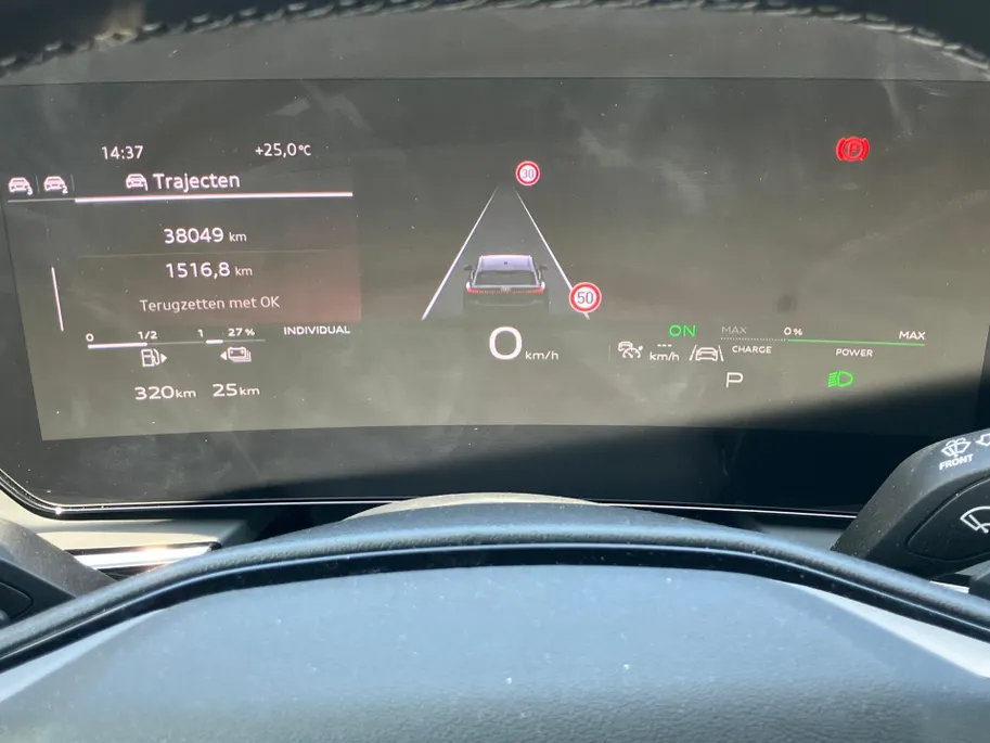 Audi A5 Avant 2.0e-hybrid quattro S edition220kW/299PK · Trekhaak · 360°Camera + Parkeersensoren · Garantie t/m 07-07-2029 of 100000km.