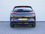 Opel Grandland 1.2 Turbo GS Line | Stuur-/ stoel-/ voorruitverwarming | Matrix LED | Elek. achterklep | 18' LM | Dodehoek detectie | Clima | Navi | Camera voor + achter |