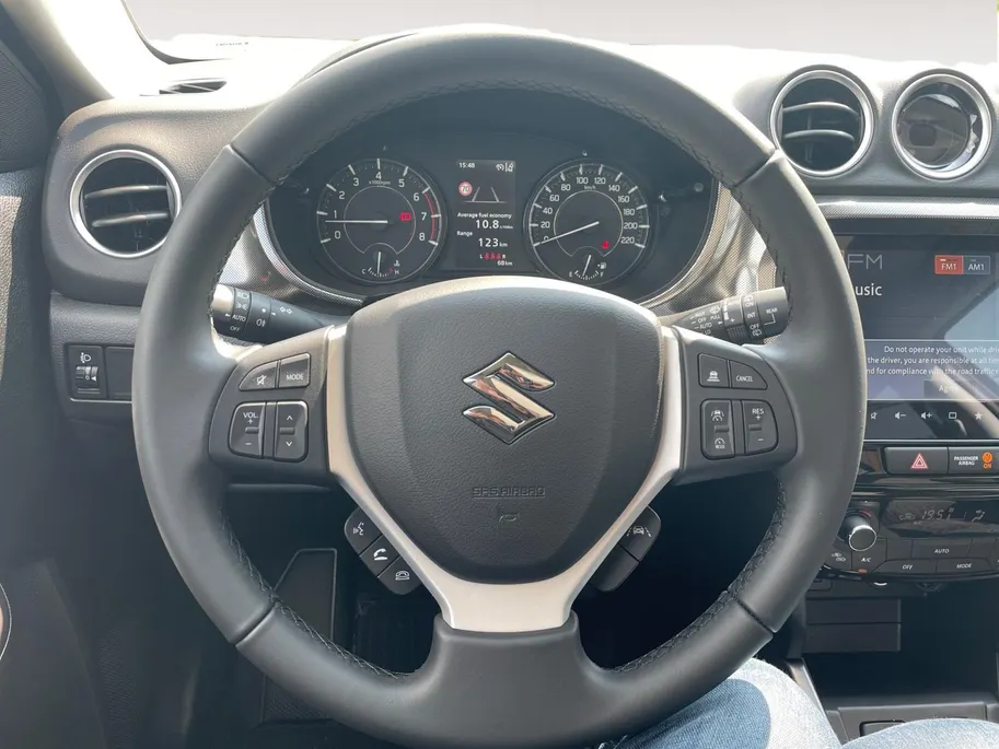 Suzuki Vitara 1.4 Boosterjet Smart Hybrid Style | €2000.- korting | Navigatie | Achteruit rij camera | Stoelverwarming | 10 Jaar Fabr. Garantie |