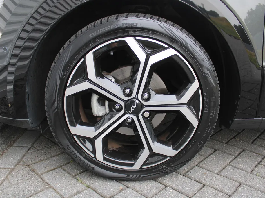 Kia Niro 1.6 GDi Hybrid ExecutiveLine | Automaat | Harman Kardon | Leder | Elek. Stoelverstelling met geheugen | Heads-up Display | Trekhaak | All season |