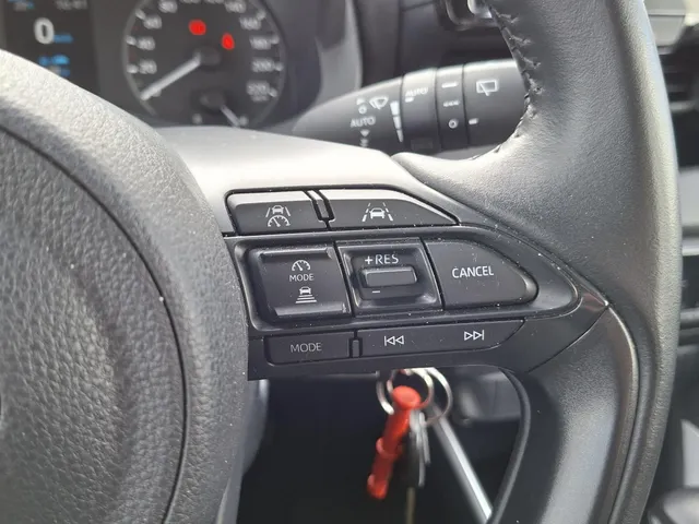 Toyota Yaris 1.5 Hybrid 115 Active CRUISE | NL-auto | rijklaarprijs !!