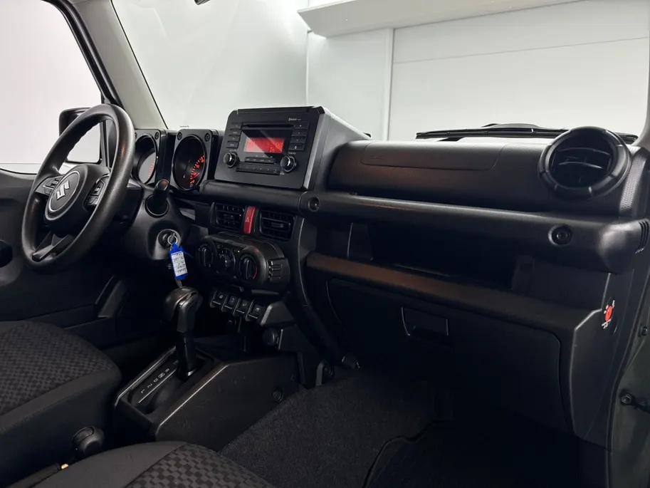 Suzuki Jimny 1.5 Select Allgrip Automaat | 4-Persoons | Trekhaak | L.M. Velgen