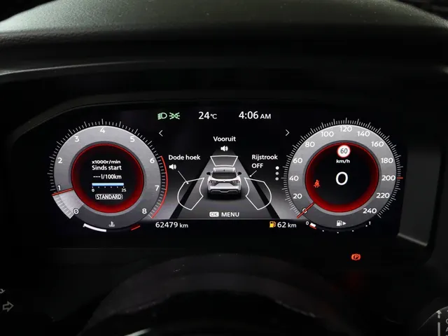 Nissan QASHQAI 1.3 MHEV N-Connecta | Trekhaak | Panoramadak
