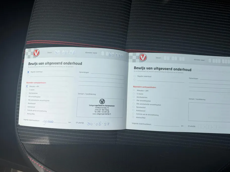 Renault Captur 1.6 E-Tech Hybrid 145 RS Line | Automaat | Full Hybride | Apple Carplay & Android Auto | Cruise & Climate Control | Camera | Parkeersensoren | Recent Onderhouden | 12 Maanden BOVAG Garantie