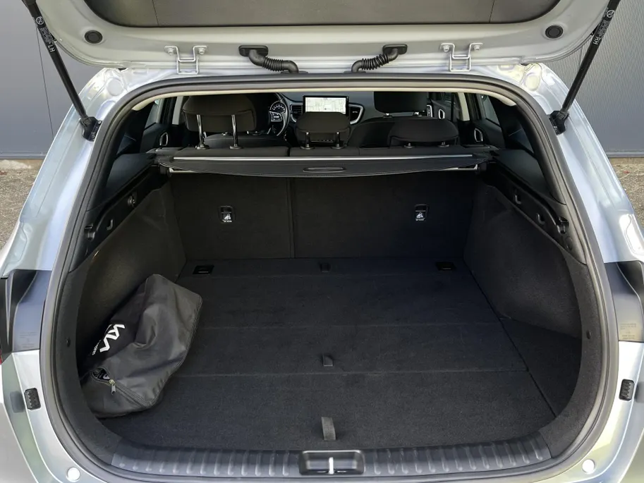 Kia Ceed Sportswagon 1.5 T-GDi DynamicLine | Navi | Clima | Camera | Cruise Control | Apple Carplay | Android Auto