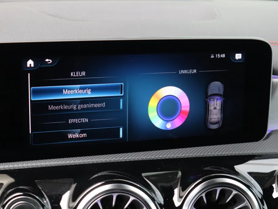 Mercedes-Benz CLA 200 Business Solution AMG