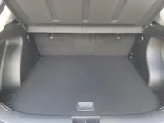 Hyundai Kona 64,8 kWh 204pk Pure Edition + Comfort Pack / DIRECT LEVERBAAR! / Demonstratieauto / 19' velgen!