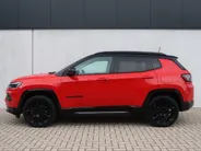 Jeep Compass 4xe 240 PK Hybrid S | Leder | Navi | Winter | Trekhaak | 19'