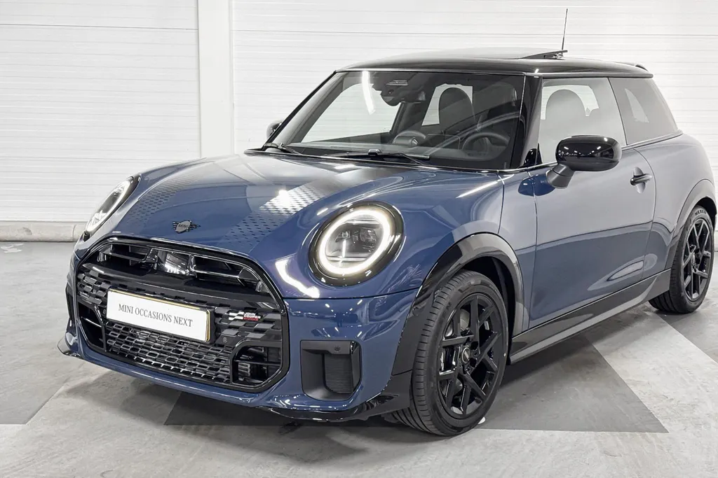 MINI Cooper 3-deurs Cooper C John Cooper Works S