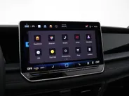 Volkswagen Tayron 1.5 eHybrid 272pk DSG R-Line Edition · Panoramadak · Inklap. Trekhaak · 360 Camera · Matrix LED · Stuur- & Stoelverwarming · Keyless · Garantie t/m 03-11-2029 of 100.000km