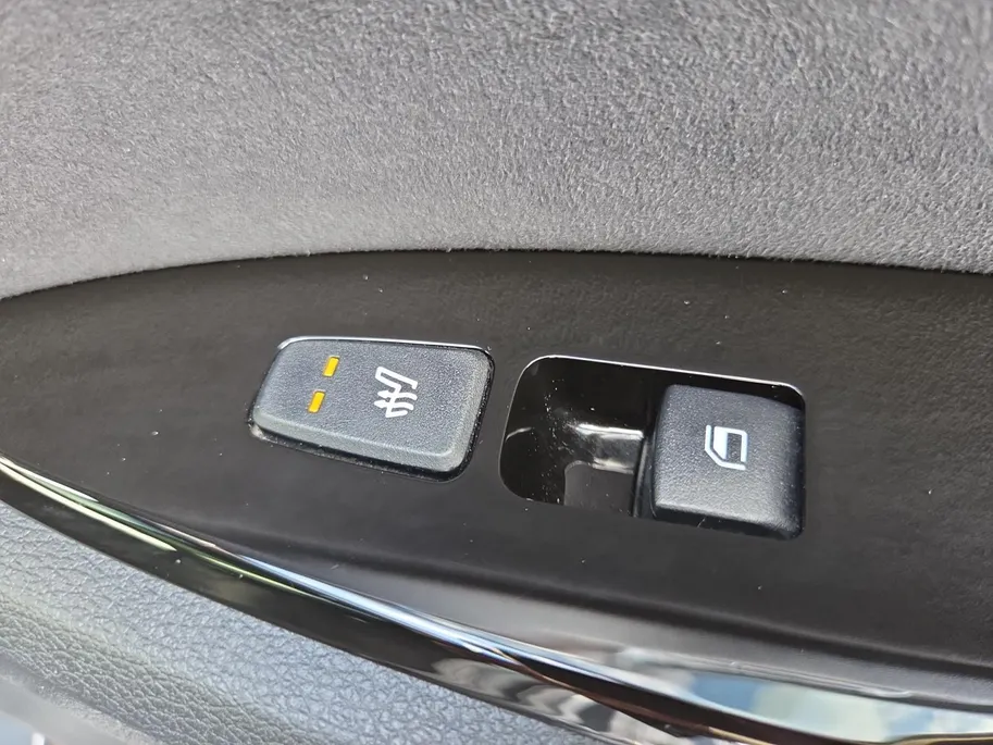 Kia Sportage 1.6 T-GDi Plug-in Hybrid AWD GT-Line | Zeer compleet | Trekhaak | Elektrische achterklep | Panoramadak | Fabrieksgarantie t/m  11-05-2030 + 3x 1 jaar* | NAP