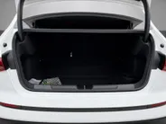 Audi A3 Limousine Advanced edition 30 TFSI 116 PK Limousine · Sonos · Optiekpakket zwart plus · Lichtpakket plus ambient light · MEGA Sale