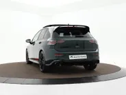 Volkswagen Golf GTI Clubsport Edition 50 2.0 325 PK 7 versn. DSG · Assistance Pakket Plus · Leder Pakket 'Vienna' · Multimedia Pakket Plus · Panoramaschuif-kanteldak · Stuurwiel, verwarmd, multifunctioneel en met ArtVelours bekleed ·