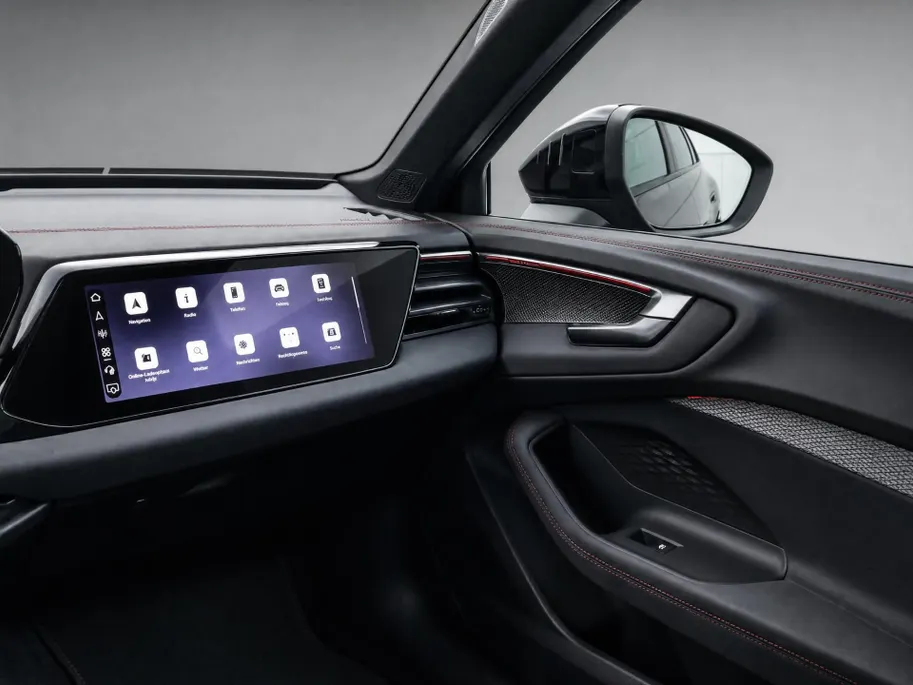 Audi A5 2.0 e-hybrid quattro S edition Competition 367 PK · Tech pro · Panorama-glasdak · B&O premium 3D · Head-up display