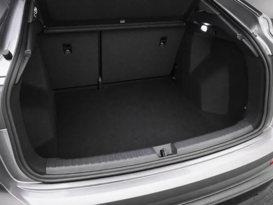 Audi Q4 Sportback e-tron 45 Advanced edition 286 PK Assistentiepakket plus · Klimaatregelingpakket · Privacy glas · MEGA Sale