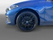 BMW 1 Serie 116i Introduction Edition 1e eigenaar | 18' M Sport velgen | Carplay | Cruise Control | Navi | Parkeersensoren | Digitale Cockpit | Etc.