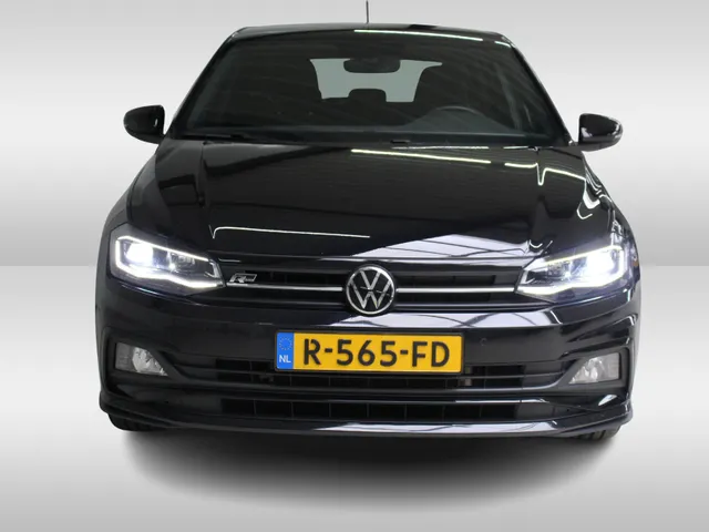 Volkswagen Polo 1.0 TSI DSG R-Line Navigatie | Stoelverwarming | Climate Control