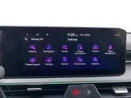 Kia Stonic 1.0 T-GDi MHEV GT-Line | Navigatie | Schuif/kantel dak | Stoel + Stuurverwarming | Cruise control | LM-Velgen | GT-Line