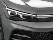 Volkswagen Tiguan 1.5eTSI/150PK R-Line · Panoramadak · Trekhaak · 360°Camera + Parkeersensoren · Garantie t/m 28-03-2028 of 100000km.