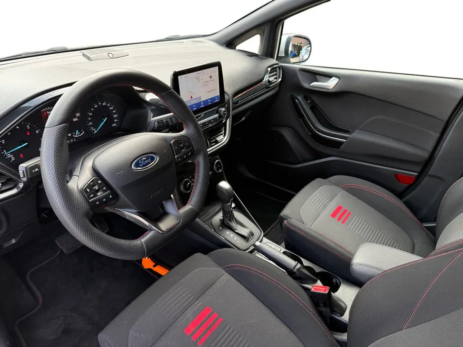 Ford Fiesta 1.0 EcoBoost Hybrid ST-Line X | NL Auto | 1ste eigenaar volledig dealeronderhouden | Winter Pack | Driver Assistance Pack | Achteruitrijcamera | Apple Carplay & Android Auto |