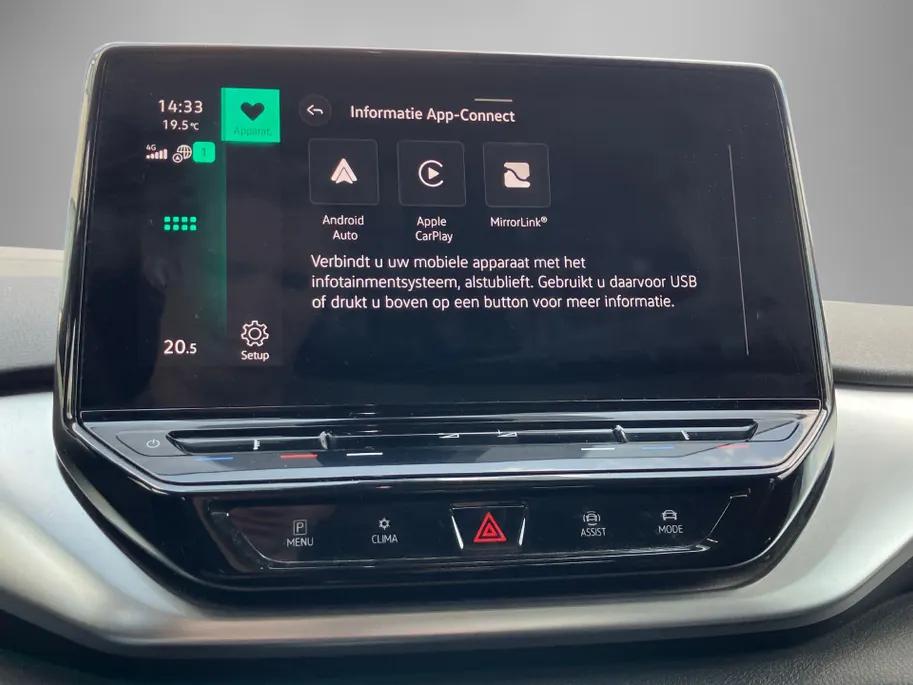 Volkswagen ID.4 Pro 77 kWh 204PK · Panoramadak · Navigatie · Apple Carplay · SOH 94,9%  ·