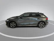 Audi A3 Sportback 40 TFSIe 150kW/204PK S Line · Drive select · Leder/Stof · Camera + Parkeersensoren · Garantie t/m 25-05-2029 of 80000km.