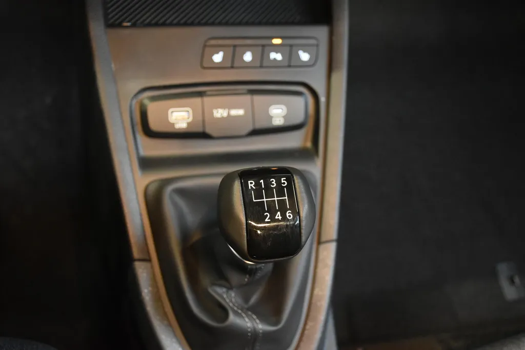 Kia Stonic 1.0 T-GDi MHEV 115pk DynamicPlusLine