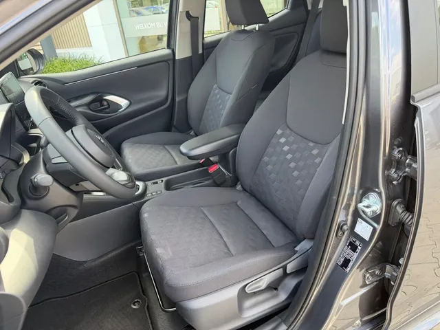 Toyota Yaris 1.5 Hyb. 115 Comfort | Camera | Adap. cruise | Carplay |