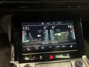 Audi e-tron Sportback 55 408pk Quattro S edition 95 kWh · SOH 95,2% · Luchtvering · 360 Camera · Panoramadak · Apple/Android Car Play · Stoelverwarming · Zwart Optiek Plus ·21'' Inch ·
