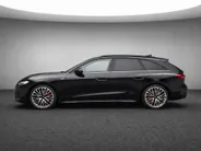 Audi A5 Avant 2.0 e-hybrid 367pk Quattro S edition Competition · Panoramadak · Inklap. Trekhaak · 360 Camera · B&O Sound · Head-Up Display · Elek. Stoelen + Geheugen Bestuurder · Garantie t/m 21-11-2030 of 100.000km
