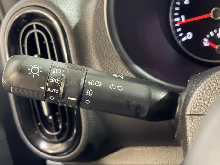 Kia Picanto 67PK DPi DynamicPlusLine | 1e eigenaar | Navi | Camera | Climate Control | Privacy Glass | Apple CarPlay/Android Auto | Lichtmetalen Velgen | Keyless | Cruise Control |