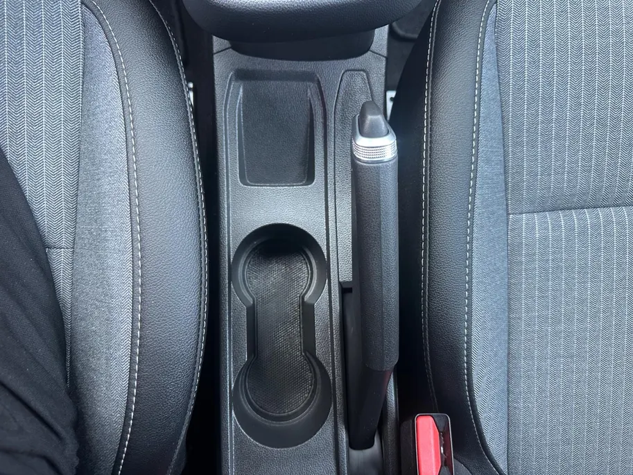 Renault Clio 1.6 E-Tech Full Hybrid 145 techno | Pack Look | Navi | Camera | Apple Carplay & Android Auto | Bluetooth | Parkeersensoren | Climate- & Cruisecontrol | 12 Maanden BOVAG Garantie |