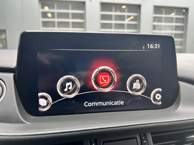 Mazda 6 Sportbreak 2.0 SkyActiv-G 165 Comfortplus Business AUTOMAAT | LEDER | Bose AUDIO | 19"LM VELGEN | STOEL- en STUURVERWARMING | STOEL VENTILATIE | APPLE VARPLAY /ANDROID AUTO |
