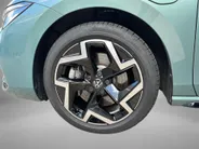 Volkswagen Passat Variant 1.5 eHybrid 272pk DSG R-Line Edition · Panoramadak · Inklap. Trekhaak · 360 Camera · Keyless · Matrix LED · Elek. Achterklep · Head-Up Display · Garantie t/m 13-11-2030 of 100.000km