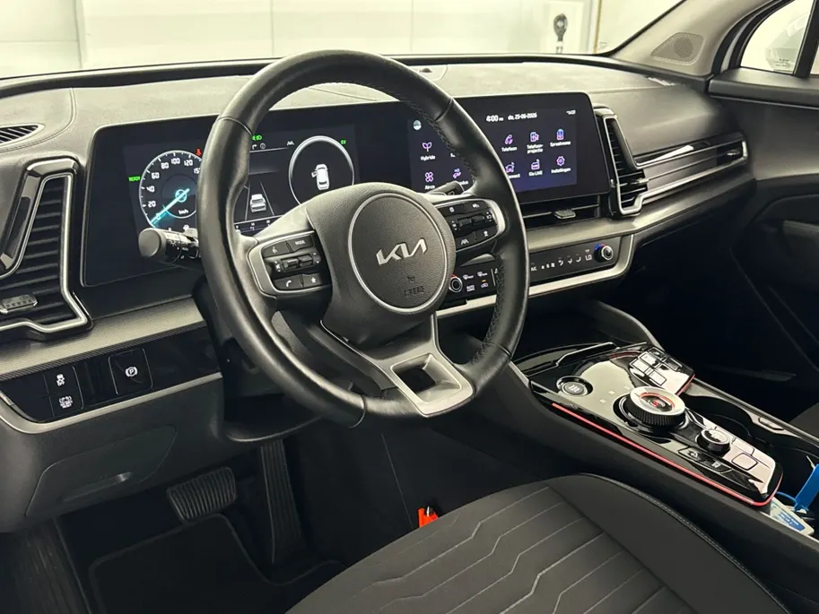 Kia Sportage 1.6 T-GDI HEV DynamicPlusLine Automaat | Half Leder | Elektrische Stoelen | 18'' L.M. Velgen