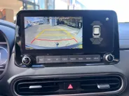 Hyundai Kona 1.6 GDI HEV Fashion Design Sky 105PK | 1ste eigenaar | Navigatie | Apple Carplay & Android Auto | Adaptive cruise control | Trekhaak | Schuif- kanteldak | Parkeersensoren achter | Stoelverwarming voor |