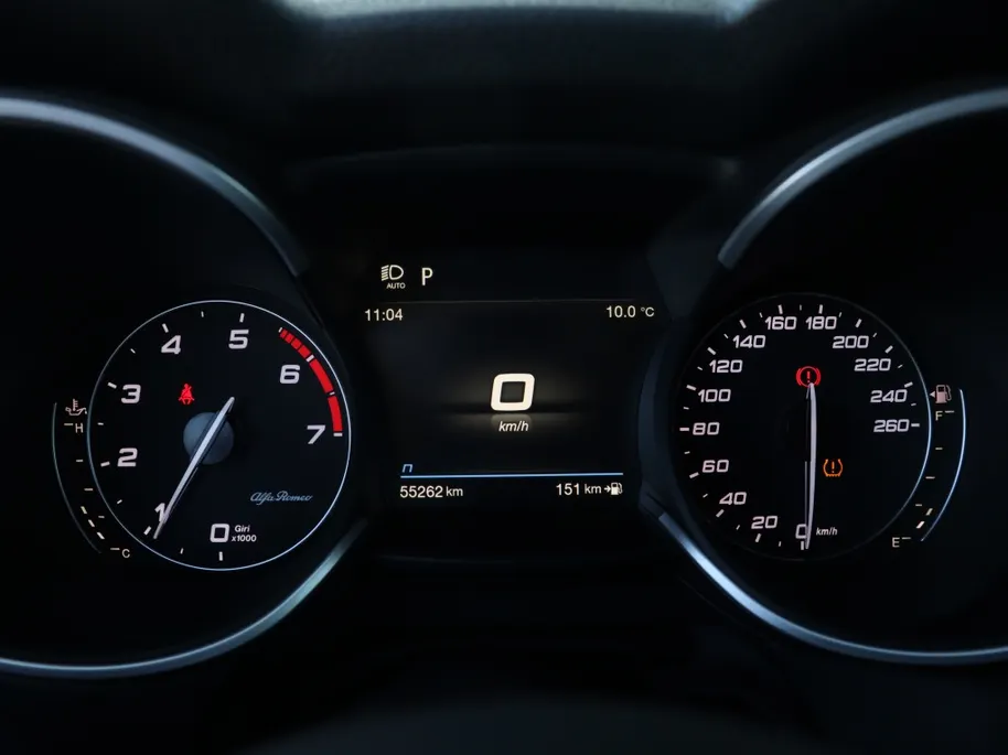 Alfa Romeo Stelvio 2.0 Turbo 280 PK AWD Veloce | Navi | Carplay | Driver | 20'