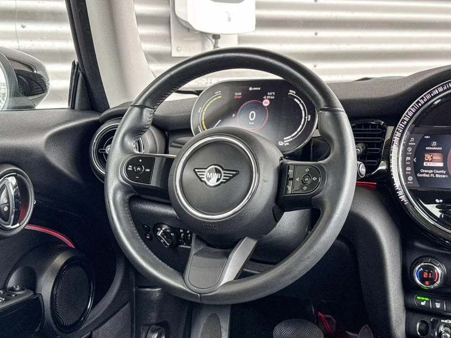 MINI Cooper 3-deurs Electric Business Edition 33 kWh