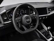 Audi A1 Sportback Advanced edition 30 TFSI 116 PK · Audi Sound · Afgevlakt sportstuur · Full led verlichting · Privacy glas · MEGA Sale