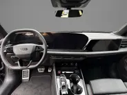 Audi A5 Avant 2.0 e-hybrid 367pk Quattro S edition Competition · Panoramadak · Inklap. Trekhaak · 360 Camera · B&O Sound · Head-Up Display · Elek. Stoelen + Geheugen Bestuurder · Garantie t/m 21-11-2030 of 100.000km