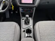 Volkswagen Tiguan 1.5 TSI Life | Draadloos Carplay | Navi | Clima | Camera | Adaptive Cruise | Elektr. Achterklep | LM Velgen | LED-Koplampen