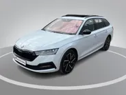 Škoda Octavia Combi 1.4 TSI 204pk DSG PHEV Sportline Business Panoramadak · Stoelverwarming · Apple/Android Car Play ·