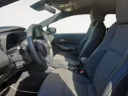 Toyota Corolla Touring Sports Hybrid 140 Dynamic | Carplay | Parkeer Camera | Navigatie | Stoelverwarming | Parkeer sensoren |