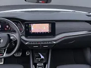Škoda Octavia Combi 1.4TSI/245PK iV PHEV RS DSG · Panoramadak · Camera · Stoel + achterbank verwarmd · Canton Audio · Apple/Android Car Play ·