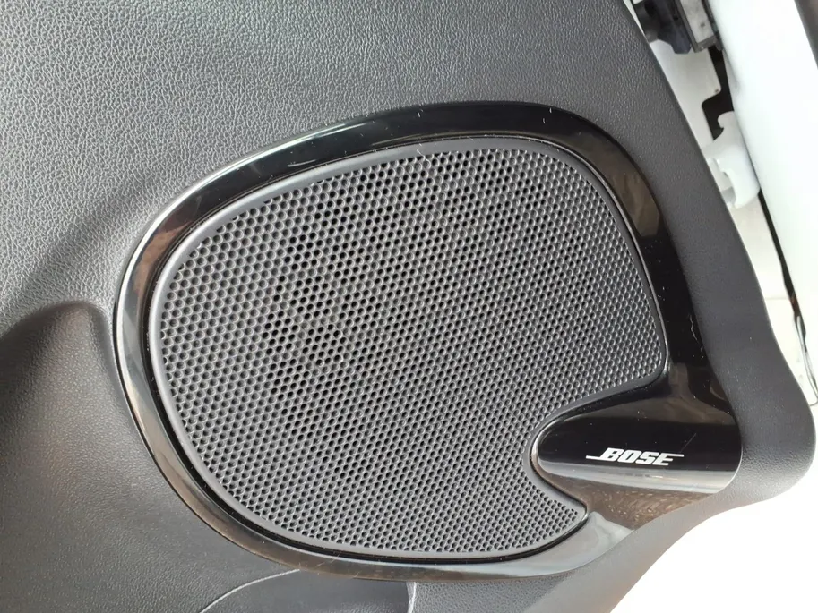 Renault Clio 0.9 TCe Bose Premium audio systeem Bose | Navigatie | Airco/ecc | stoel verwarming | 1 jaar garantie